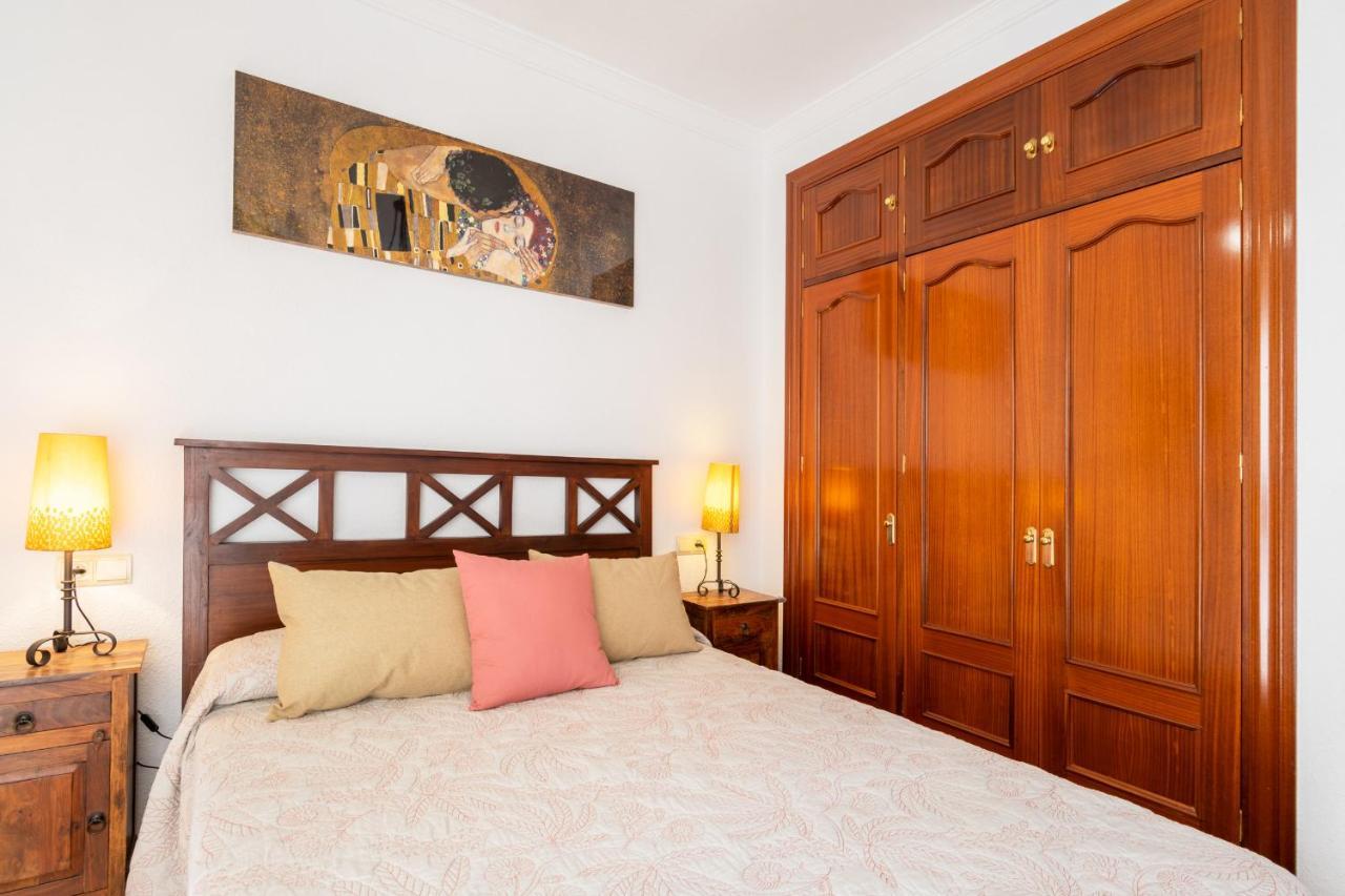 Amplio Universidad By Renthas Apartment *