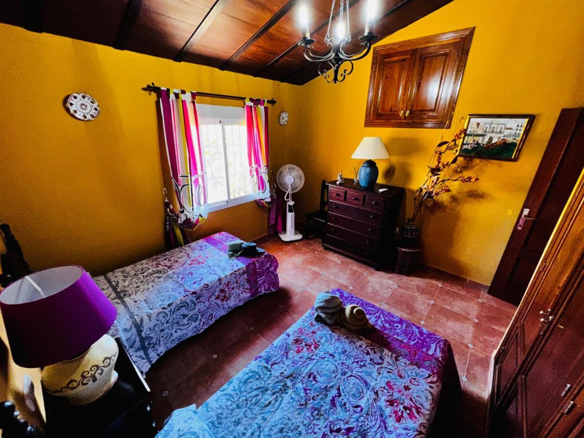 Chalet Giralda Con Piscina Privada Holiday home