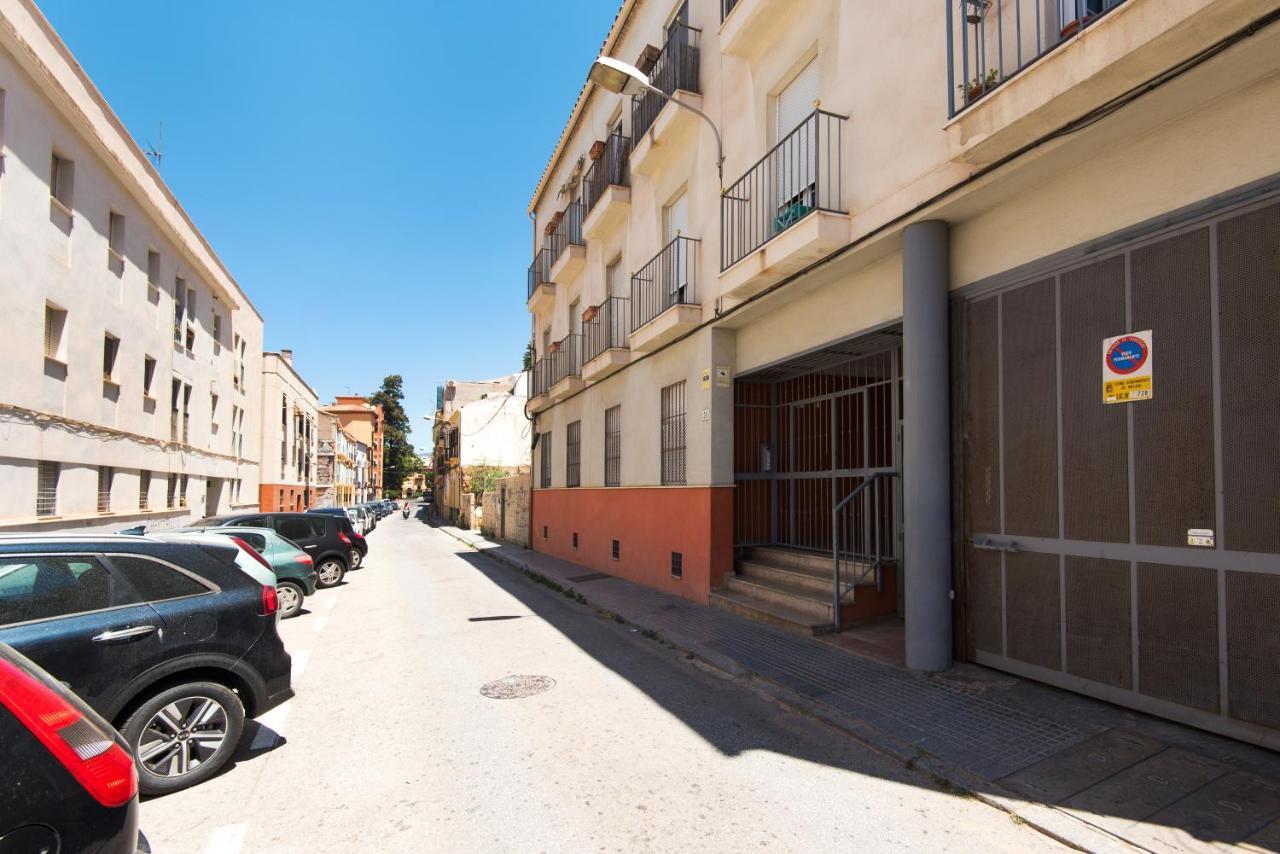 Apartment Center 2bed 2b Aircon Wif And Parking Free Malaga