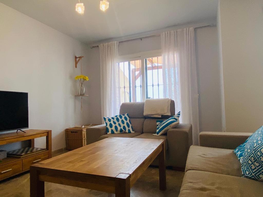 Benaplaya - Fantastica Casa Con Terraza & Piscina, Playa A 200 Metros Apartment