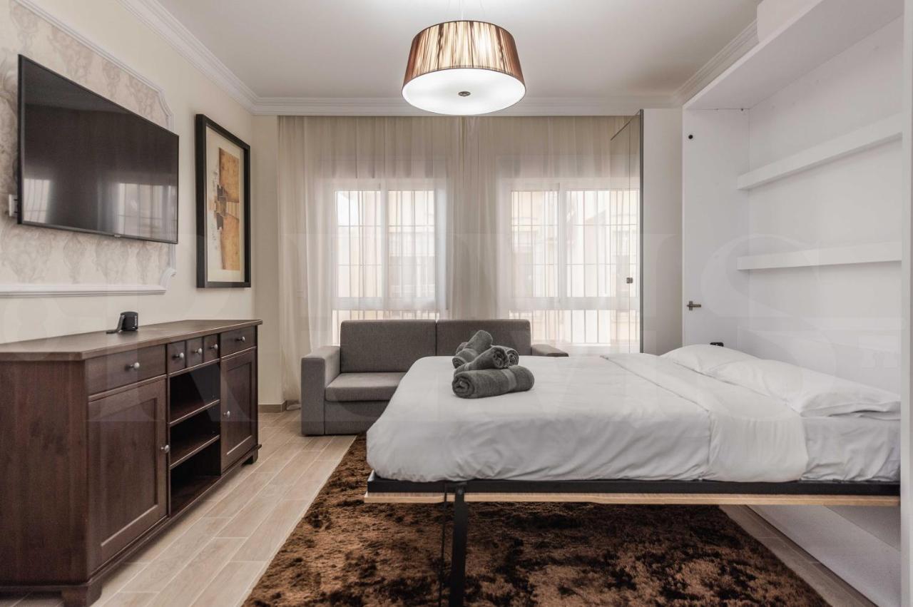 Apartment Stylish Studio Near Plaza De La Merced - Center