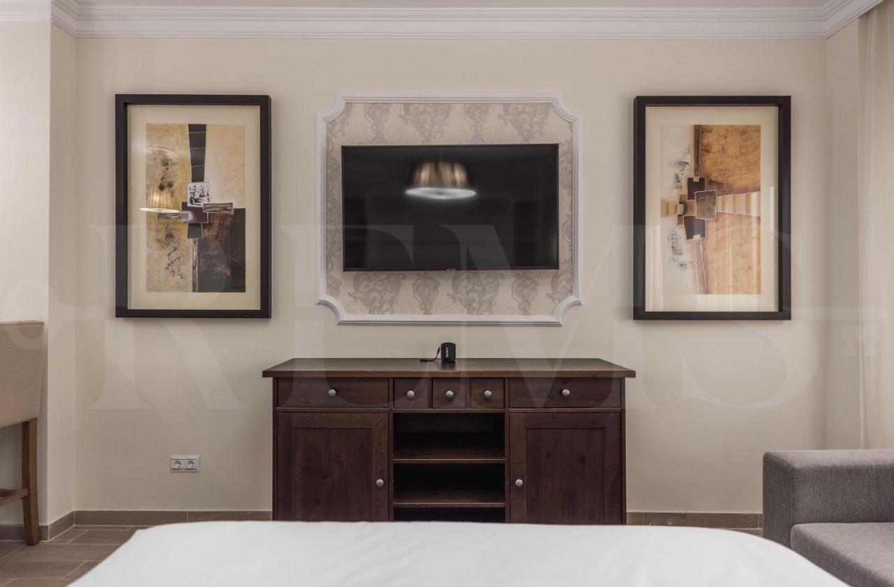 Apartment Stylish Studio Near Plaza De La Merced - Center