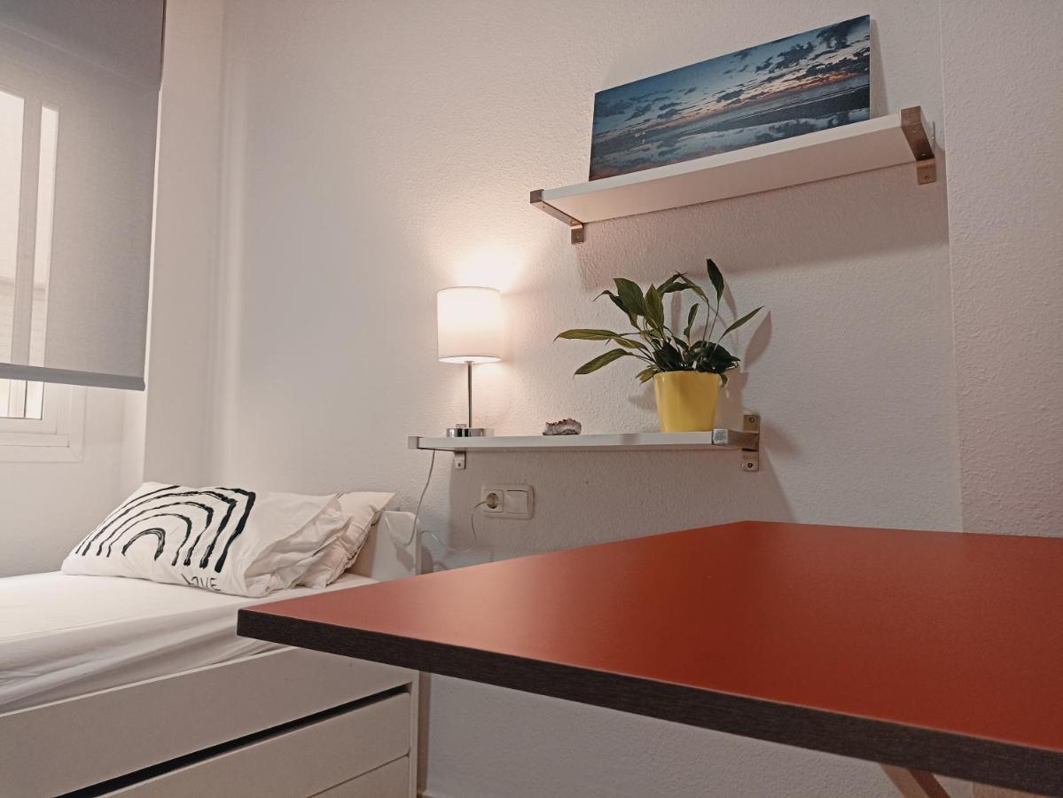 Homestay Confortable Habitacion Centrica En Piso Privado