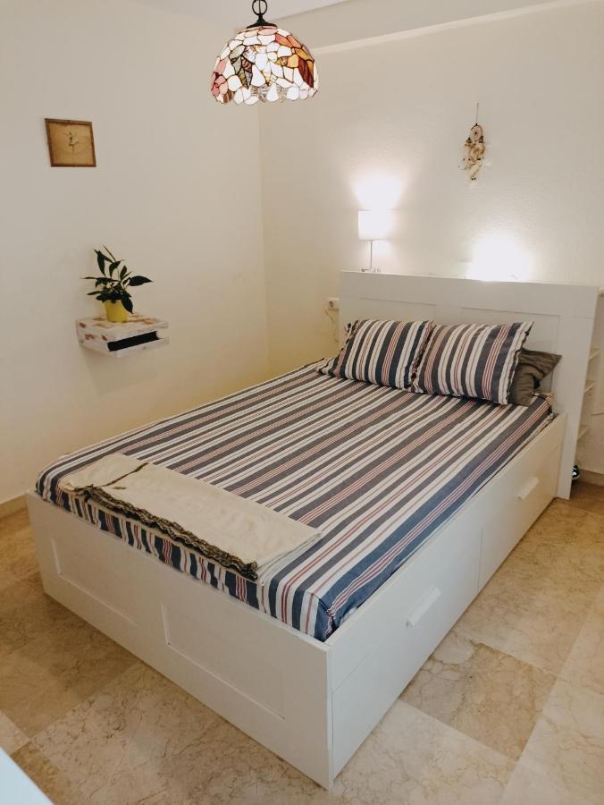 Confortable Habitacion Centrica En Piso Privado Homestay