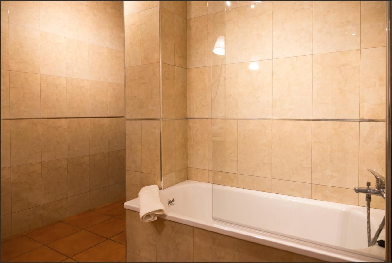 Merced10 3e Apartment