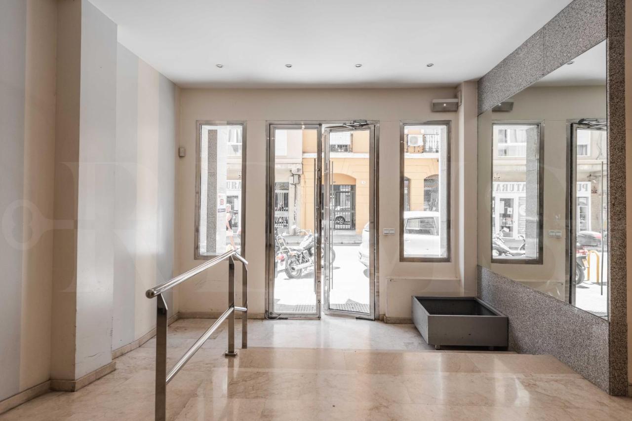 Apartment Stylish Studio Near Plaza De La Merced - Center Malaga