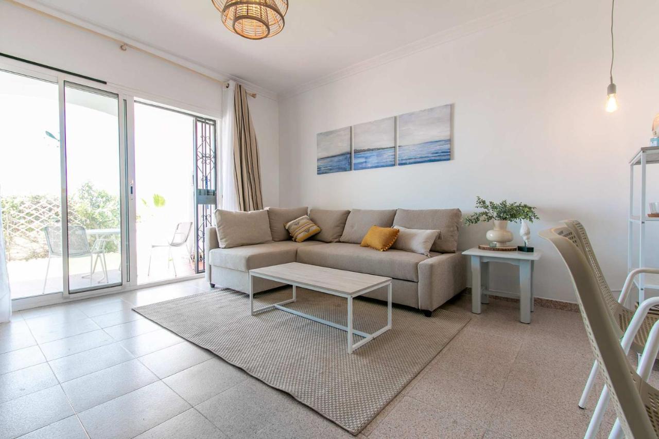 Apartamento Buganvillas Primera Linea De Playa Apartment Malaga