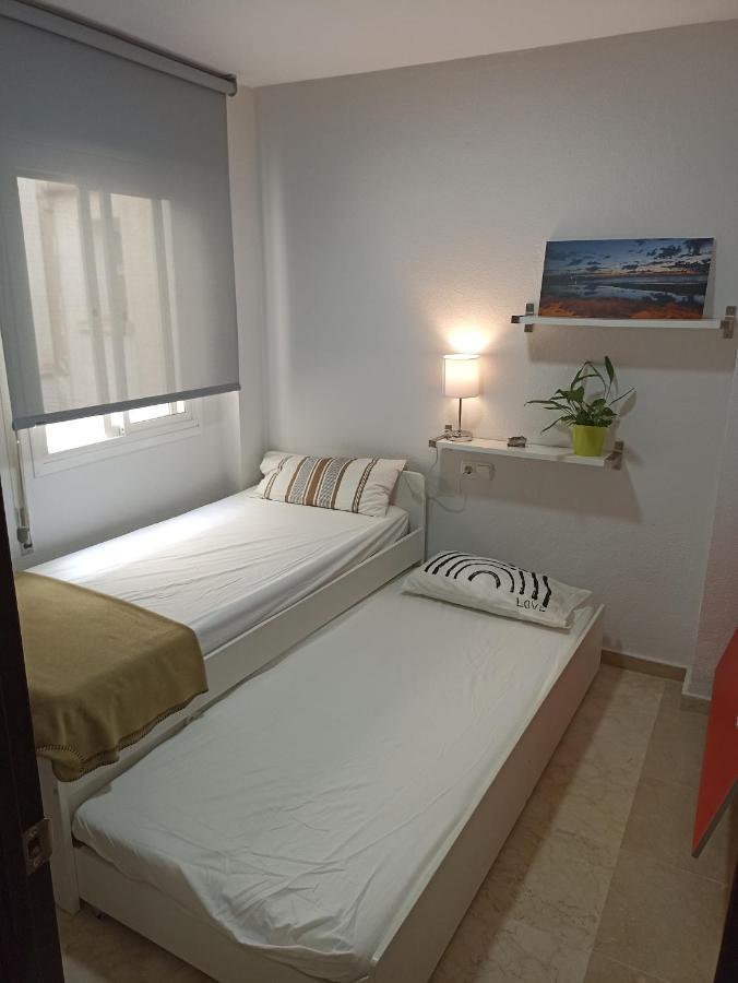 Confortable Habitacion Centrica En Piso Privado Homestay
