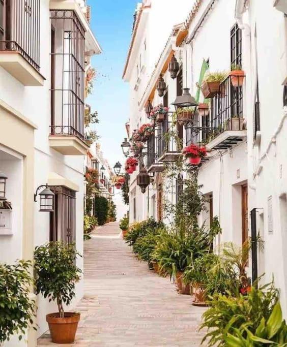 Higueronrentals Bahia Malaga