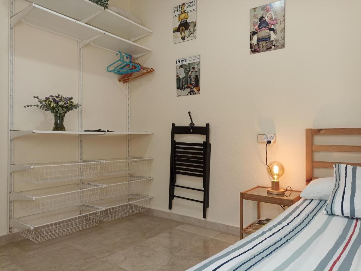 Homestay Confortable Habitacion Centrica En Piso Privado *