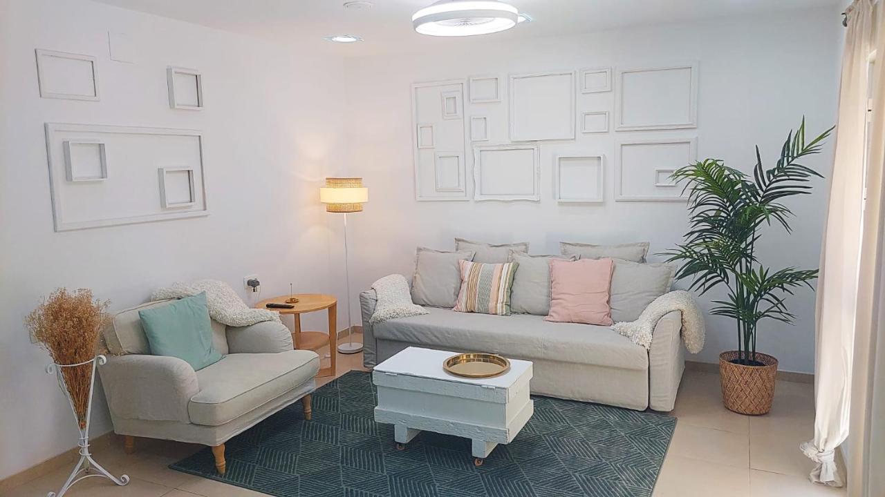 Apartment Relax, On The Beach