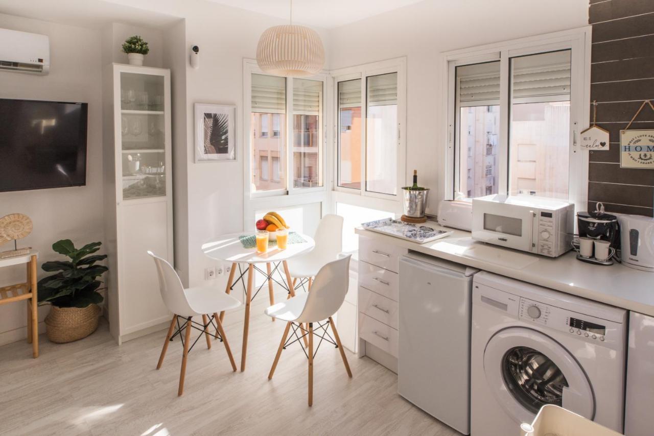 Elegant Duplex P/3 In With Terrace And Wifi Málaga