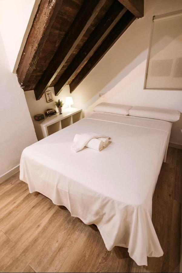Postigo Bajo Apartment Malaga