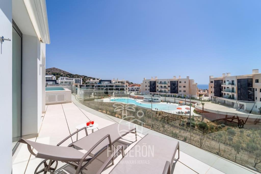 Higueronrentals The Bay Apartment Málaga