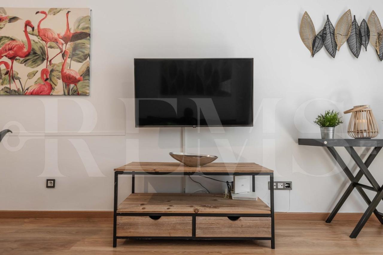 3br With Parking And Patio In The Center By Rems Apartment Malaga