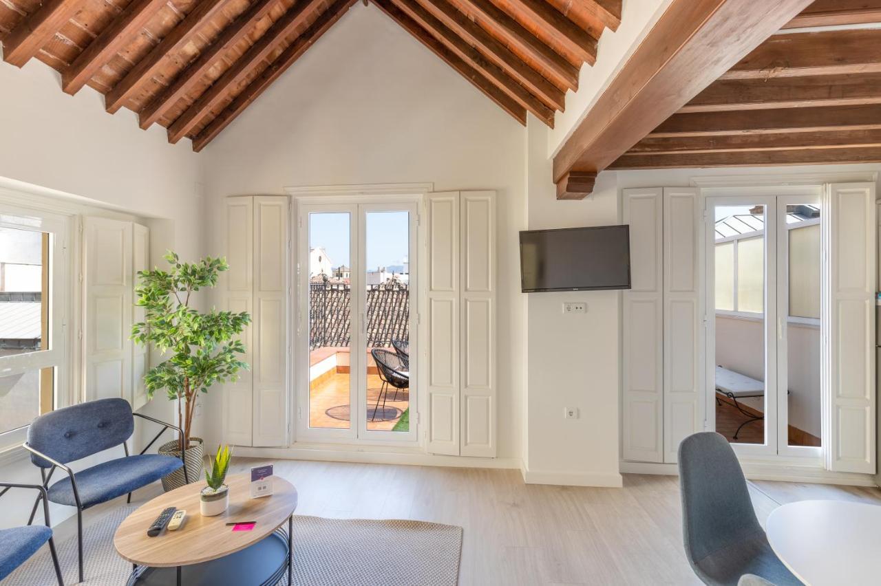 Thyssen Boutique By Caleta Homes Apartment *