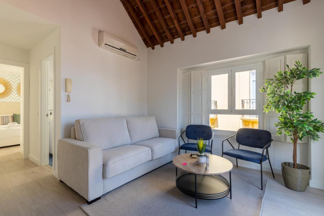 Apartment Thyssen Boutique By Caleta Homes *