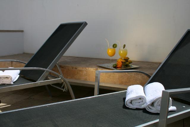 Coronado Apartment