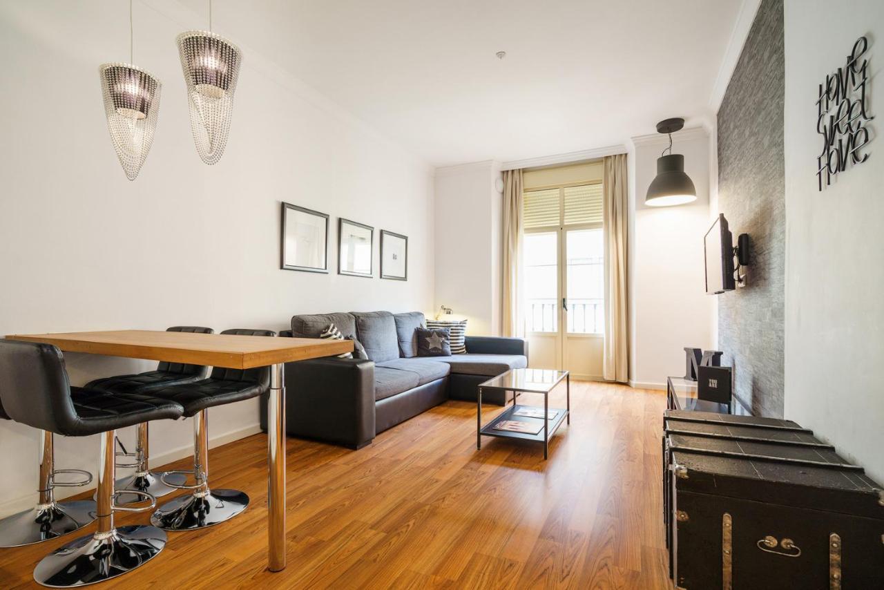 Apartment Minimal By Ele *