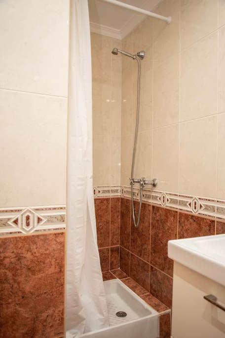 Piso Con Jardin Apartment