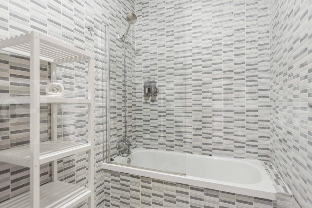 3br With Parking And Patio In The Center By Rems Apartment Malaga