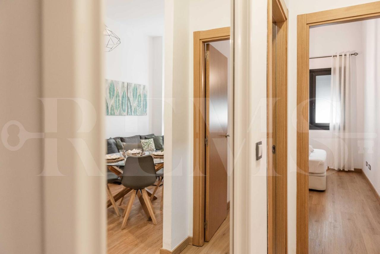 Apartment 3br With Parking And Patio In The Center By Rems