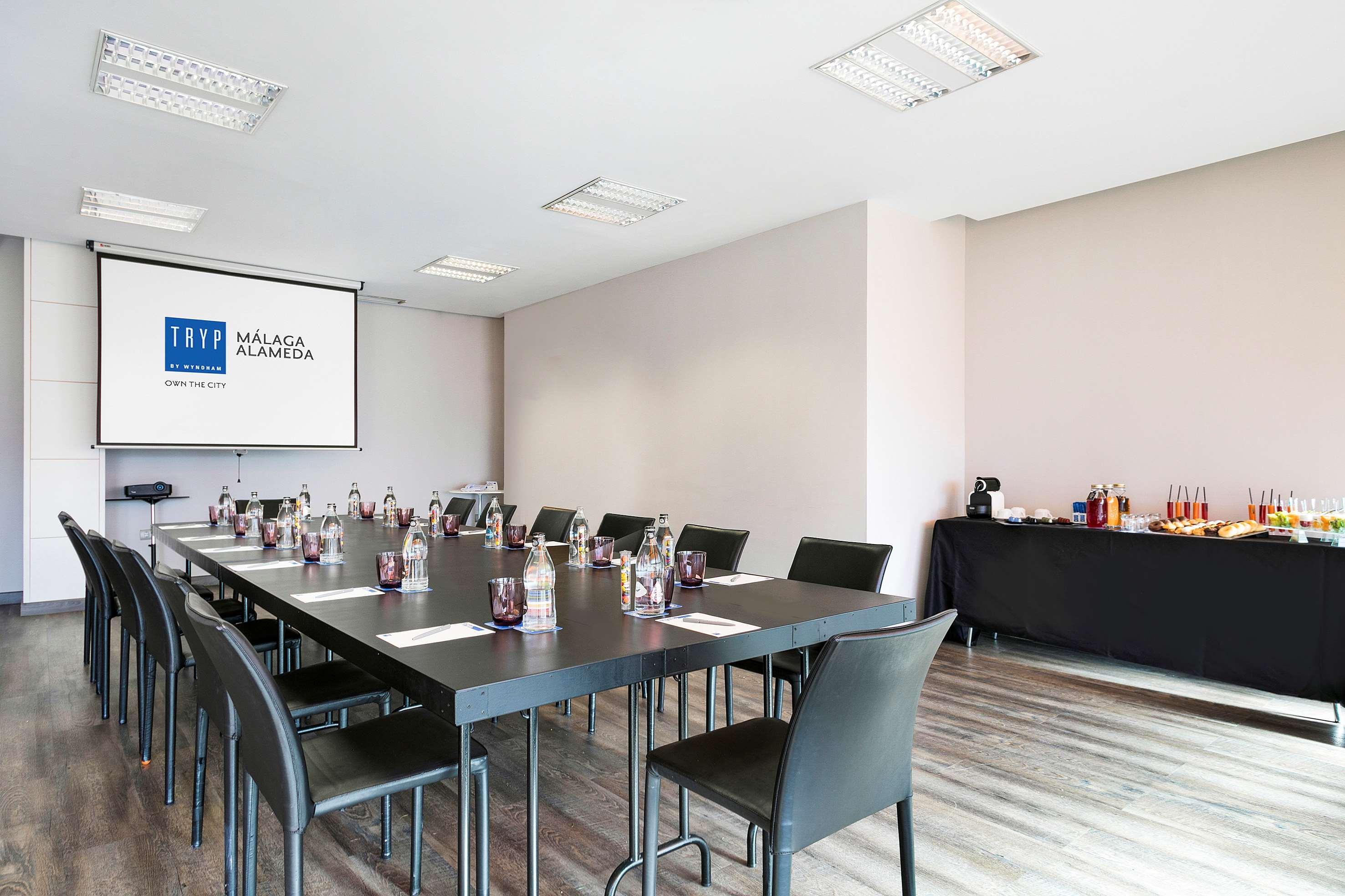 Alameda Centro Affiliated By Melia Malaga