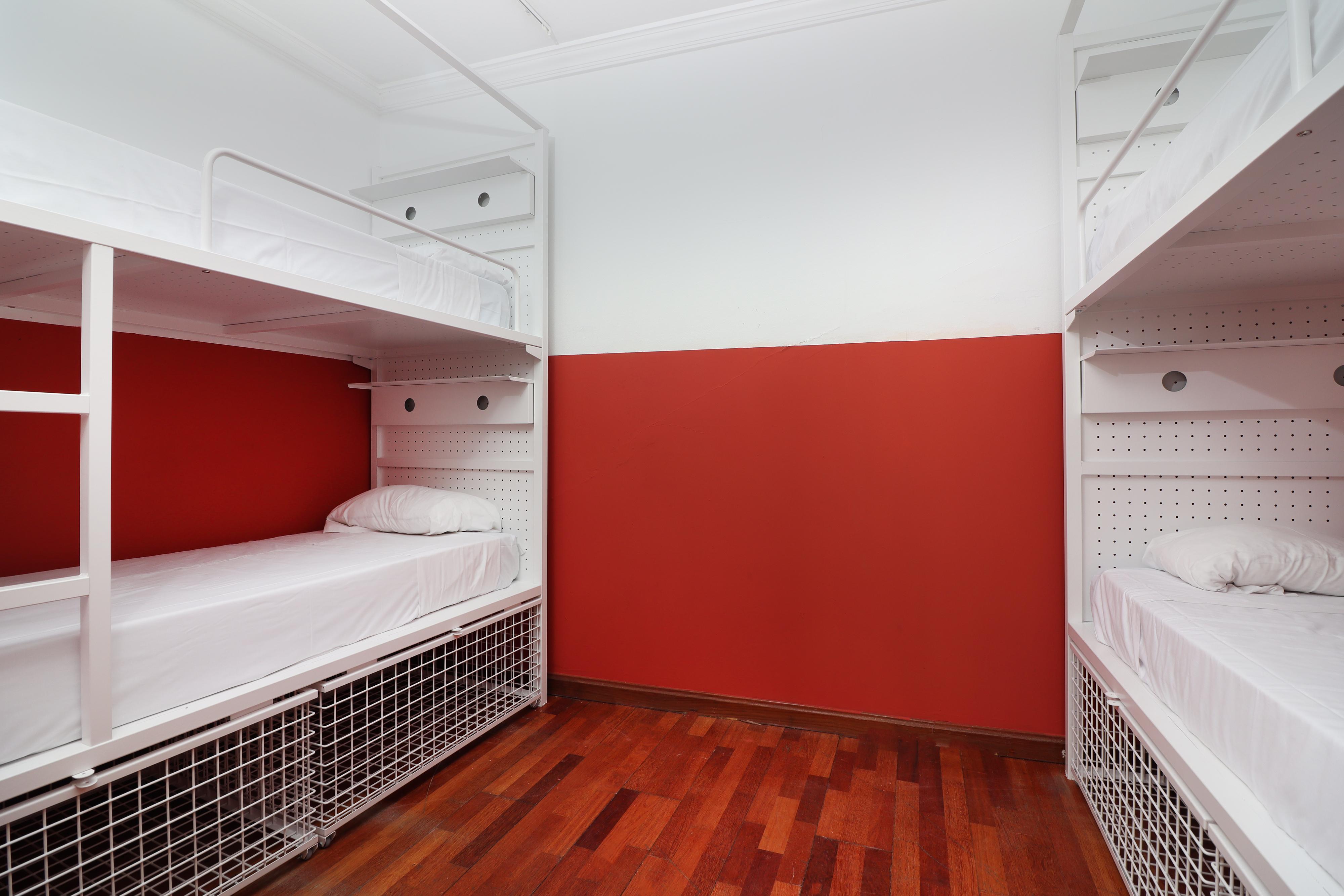 Feel Center Hostel