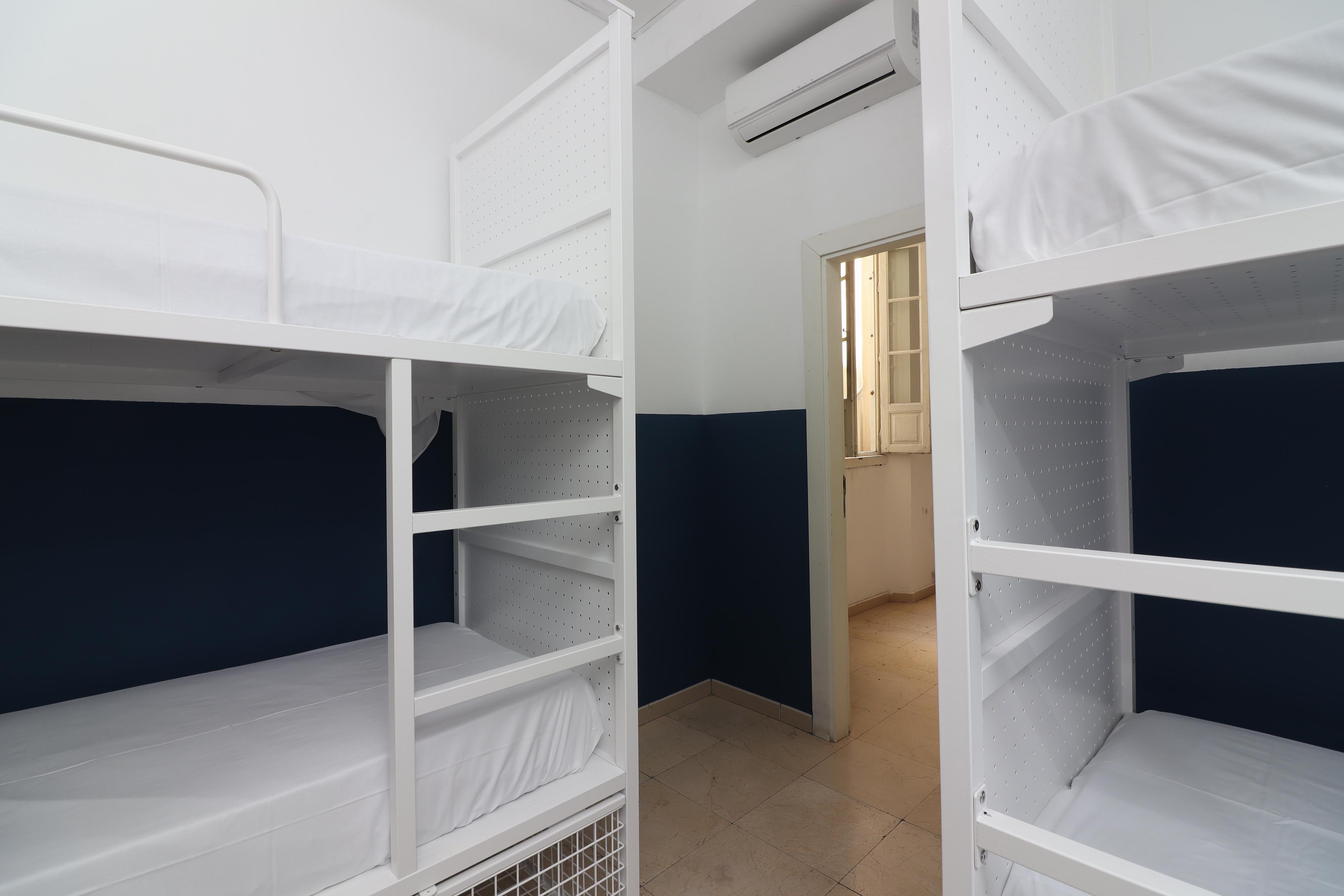 Feel Center Hostel Malaga