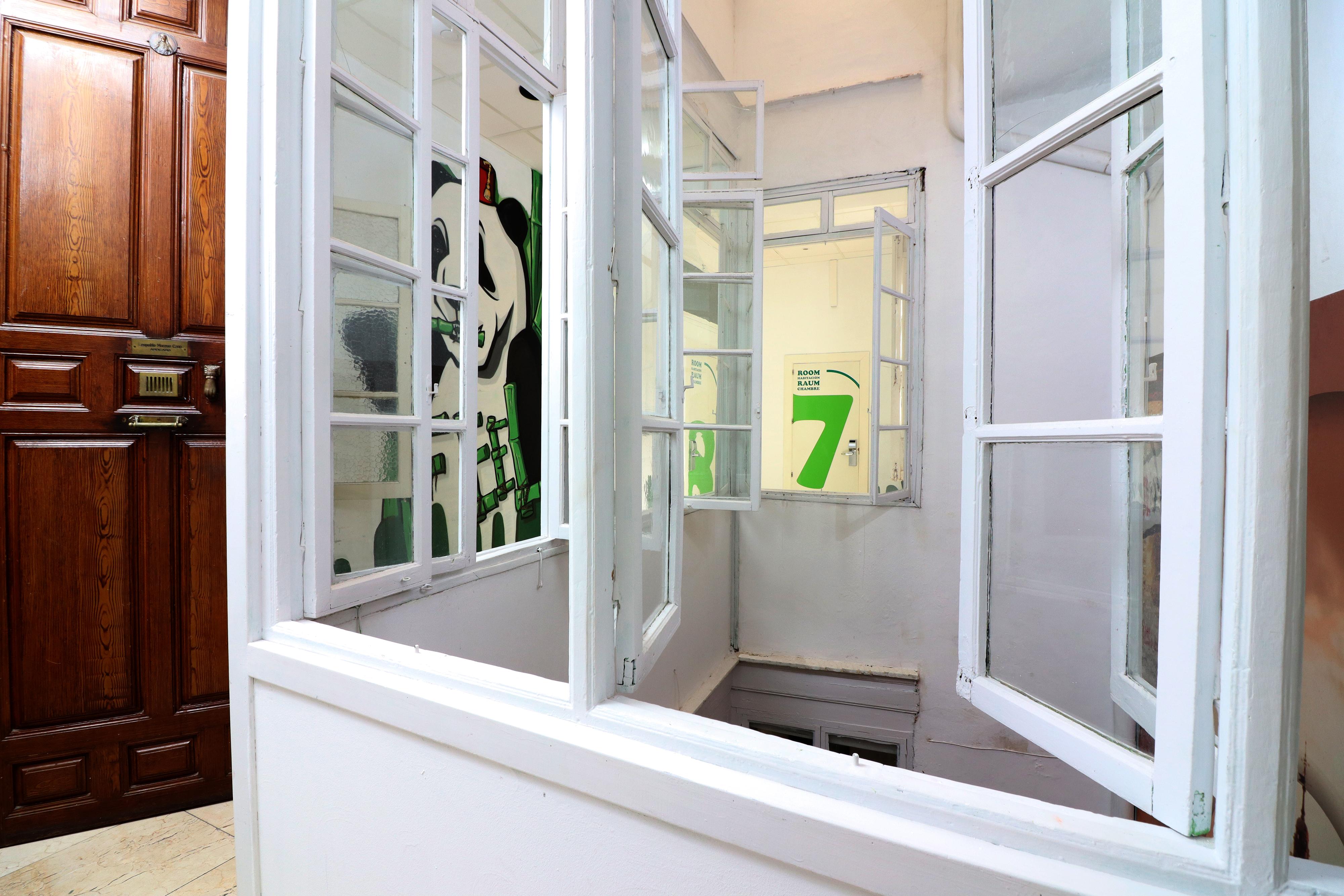 Feel Center *