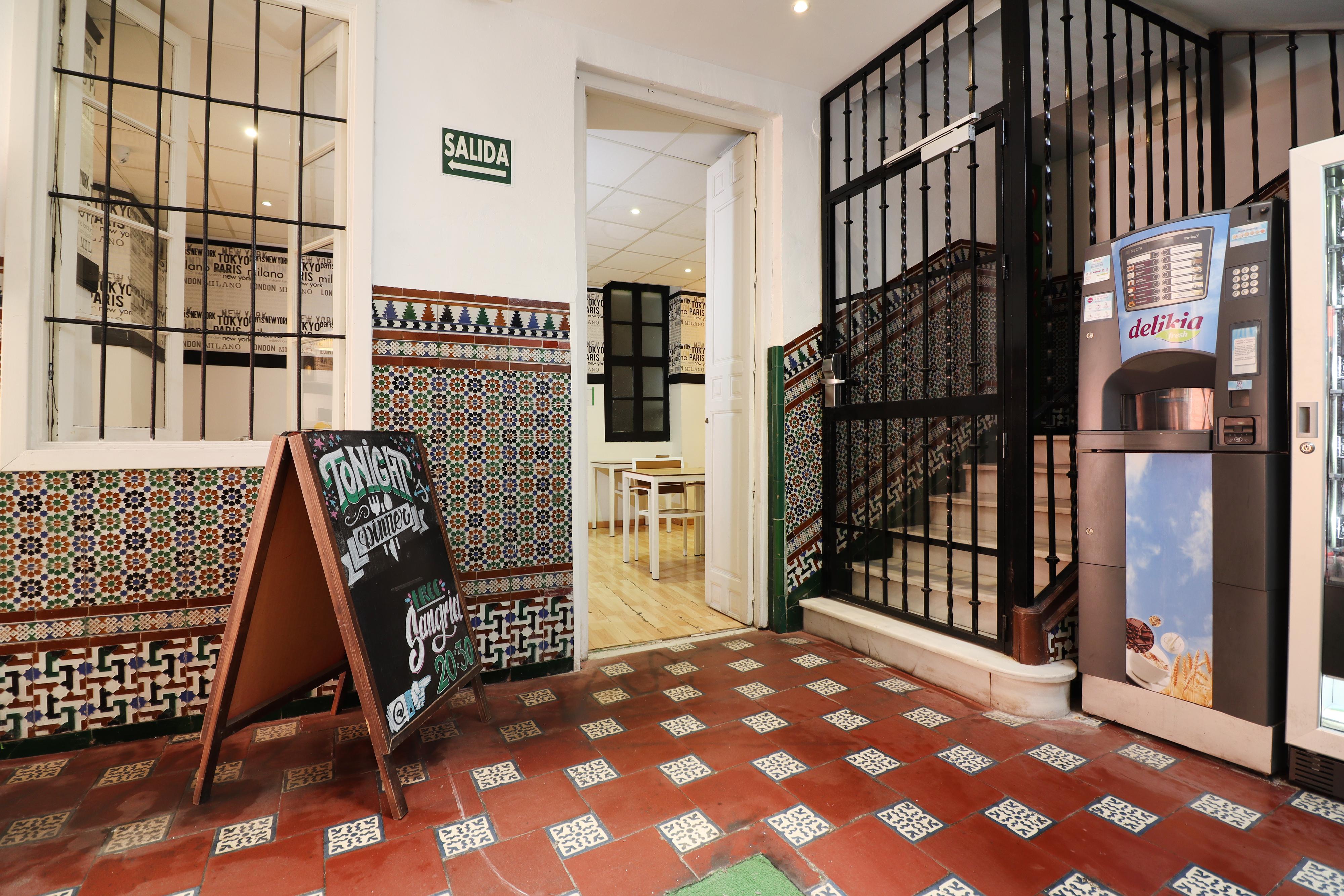 Feel Center Hostel Malaga