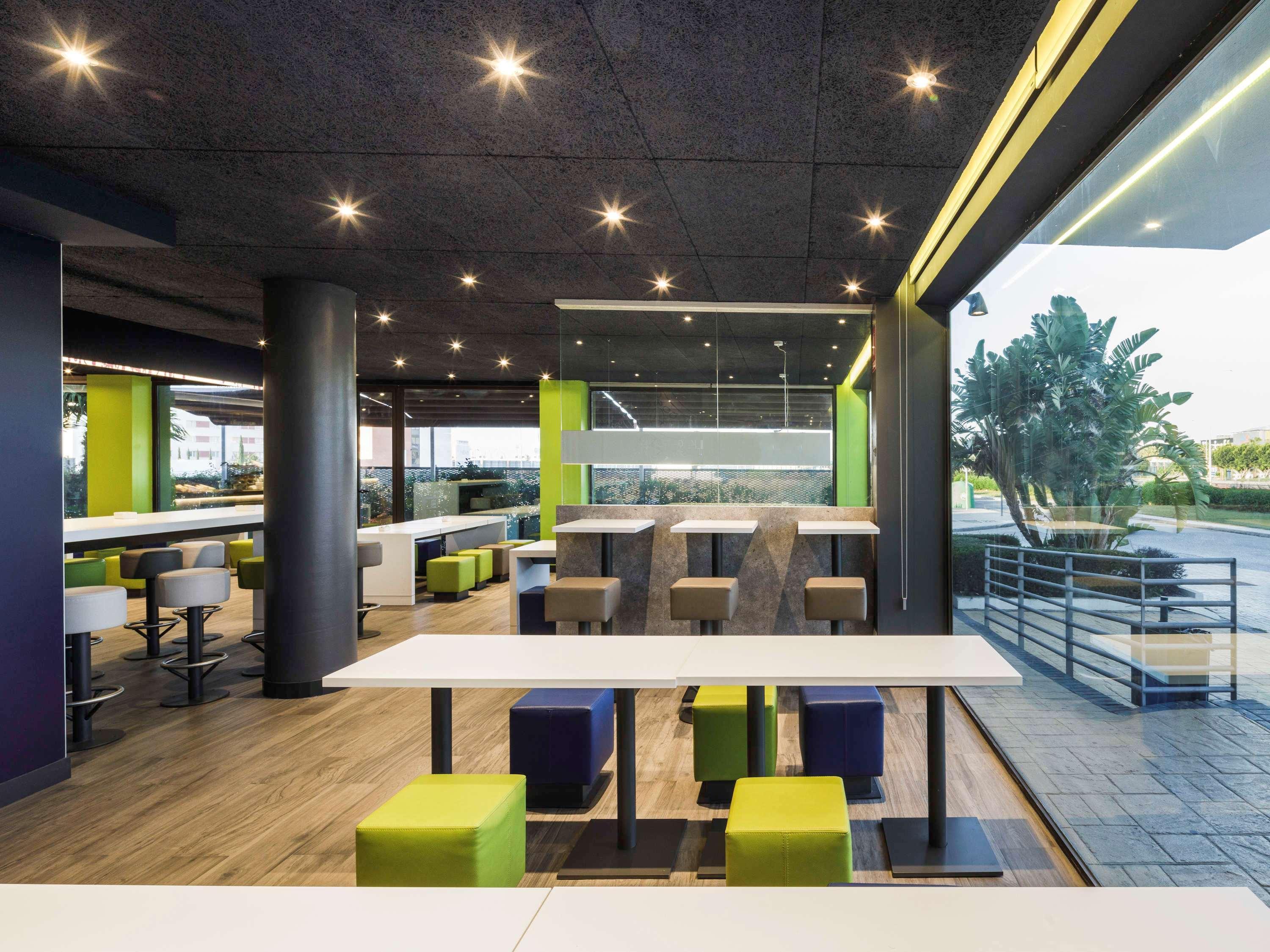 Hotel Ibis Budget Aeropuerto Avenida De Velazquez Malaga