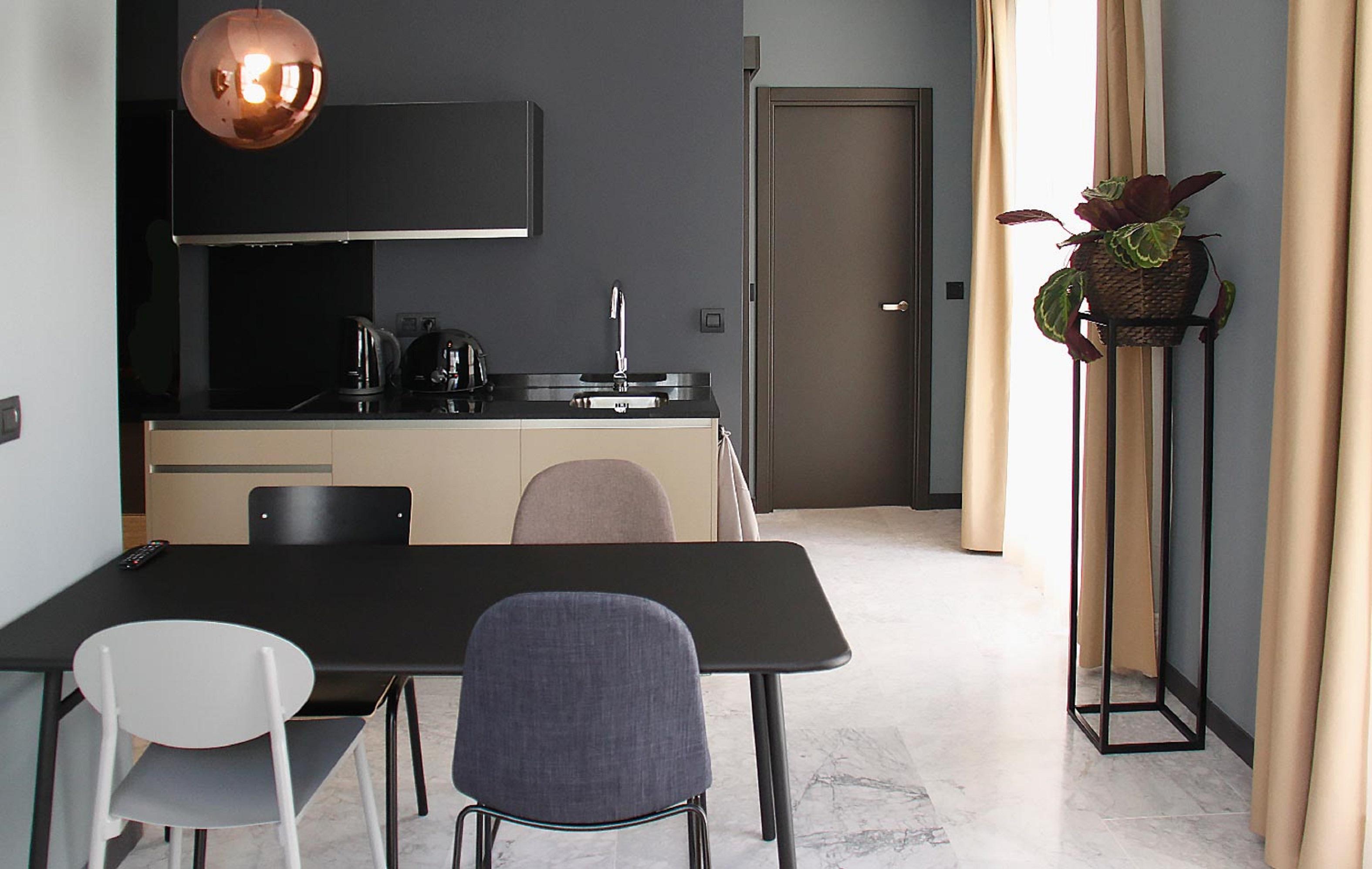 Nono By Charming * Malaga