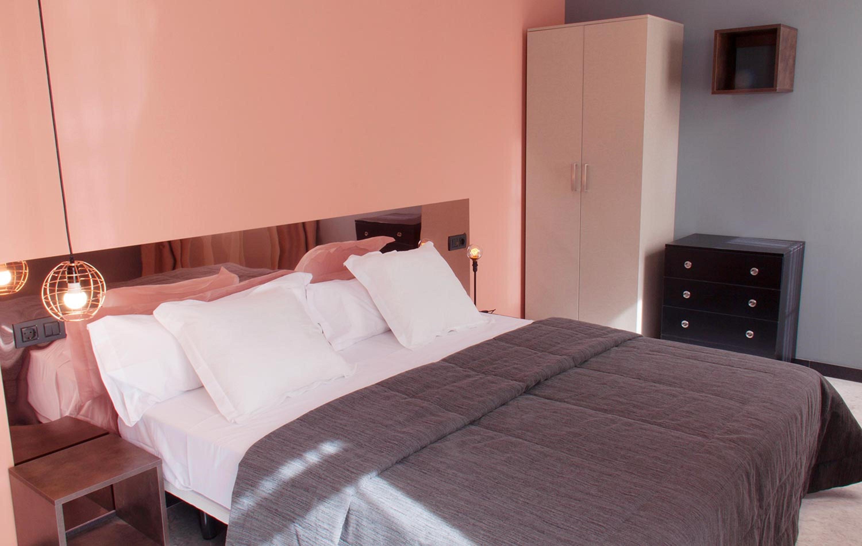 Nono By Charming * Malaga