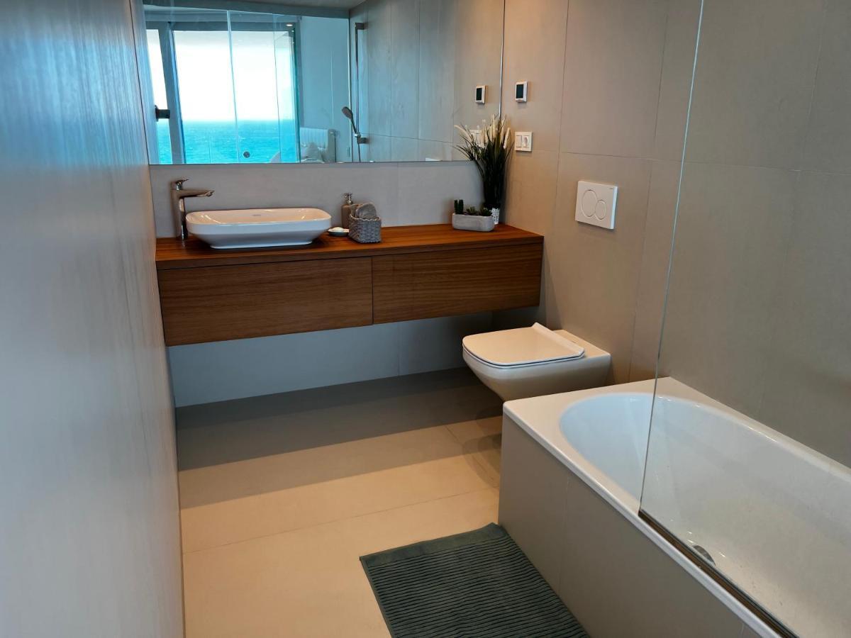 Apartment The Wave Collection Sea View 2 Bedrooms Malaga