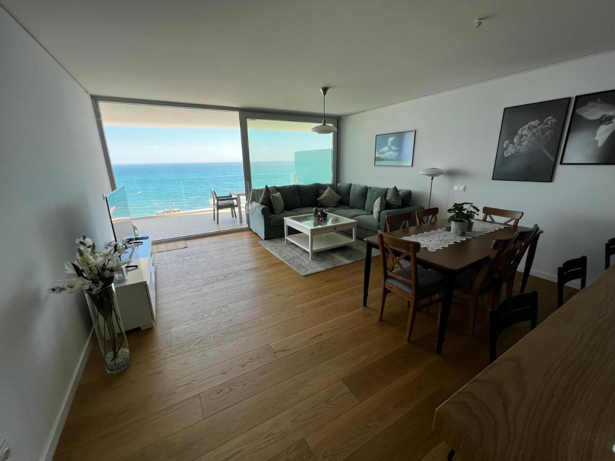 The Wave Collection Sea View 2 Bedrooms Malaga
