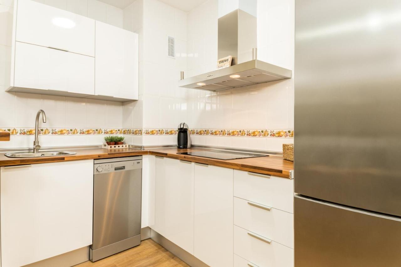 Holidays2malaga Feijoo Local Close To City Center In A Quiet Area. * Malaga