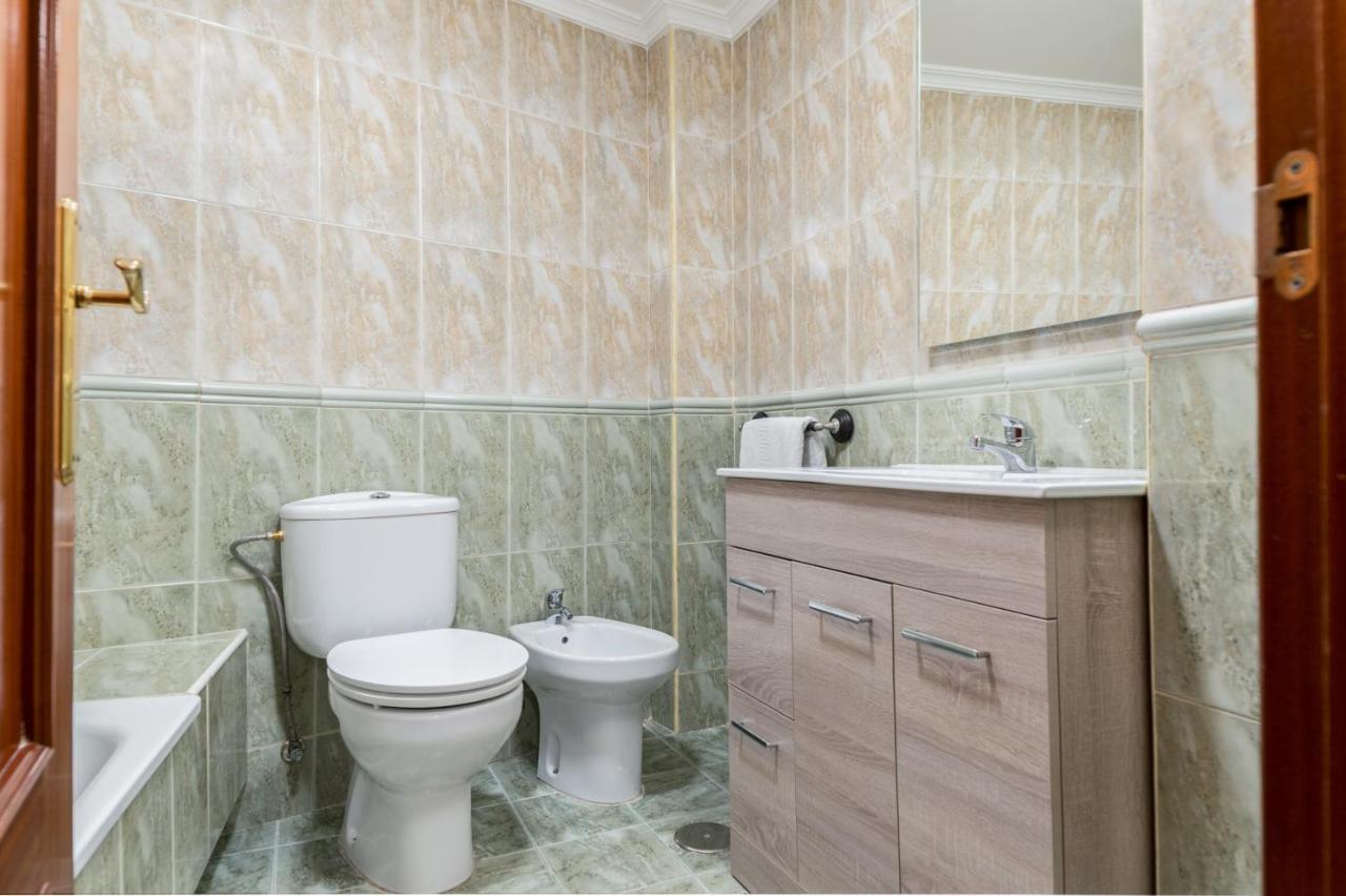 Holidays2malaga Feijoo Local Close To City Center In A Quiet Area. Malaga