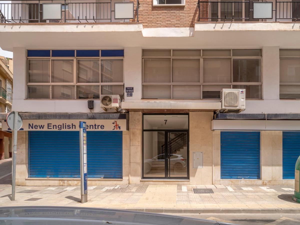 Sanders San Patricio - Dreamy Two-bedroom Downtown Apartment Malaga