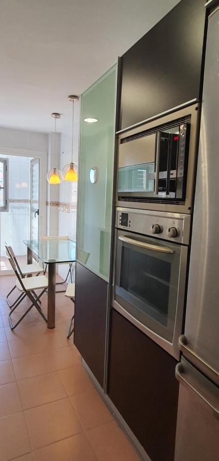 Gran Piso En Zona Comercial * Malaga