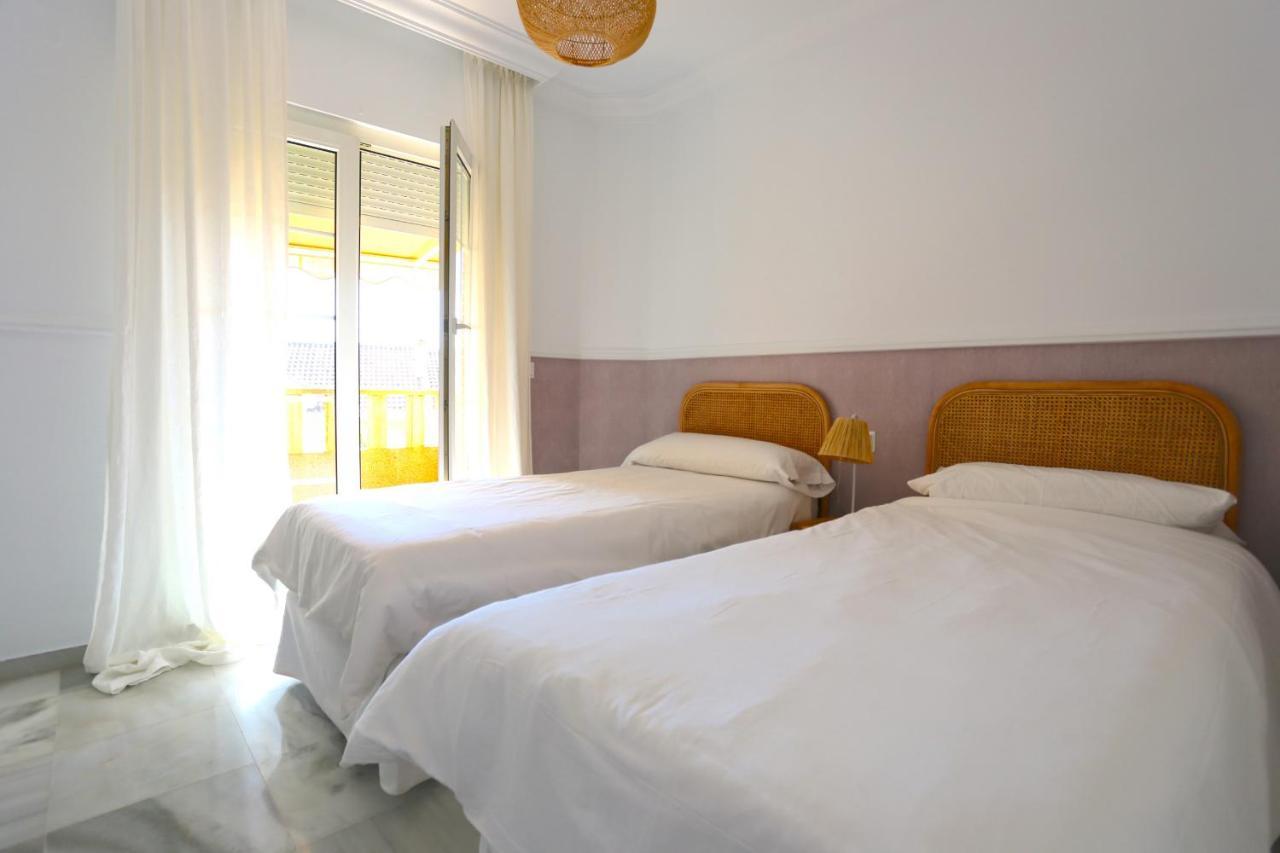 Parque Clavero Beach & City Premium House Holiday home *