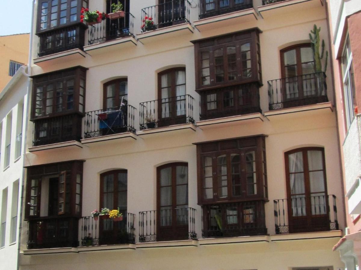 Snug Right In The Center Of M Laga Ferienhaus