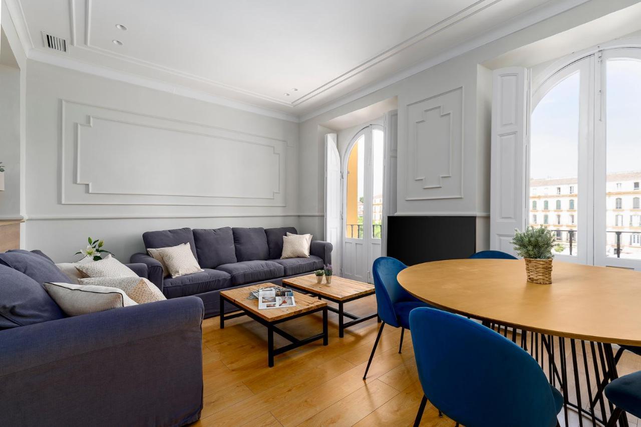 Apartamento Plaza De La Merced 4 *