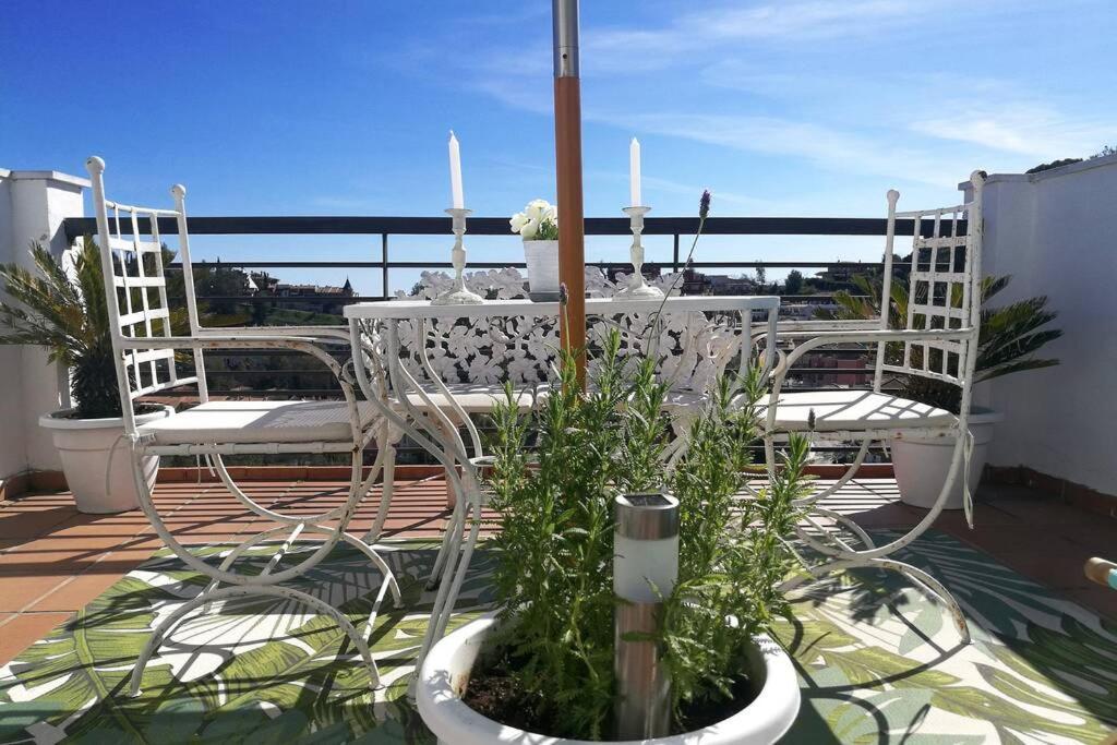 Great Penthouse & Terrace Overlooking The Sea - Free Parking *