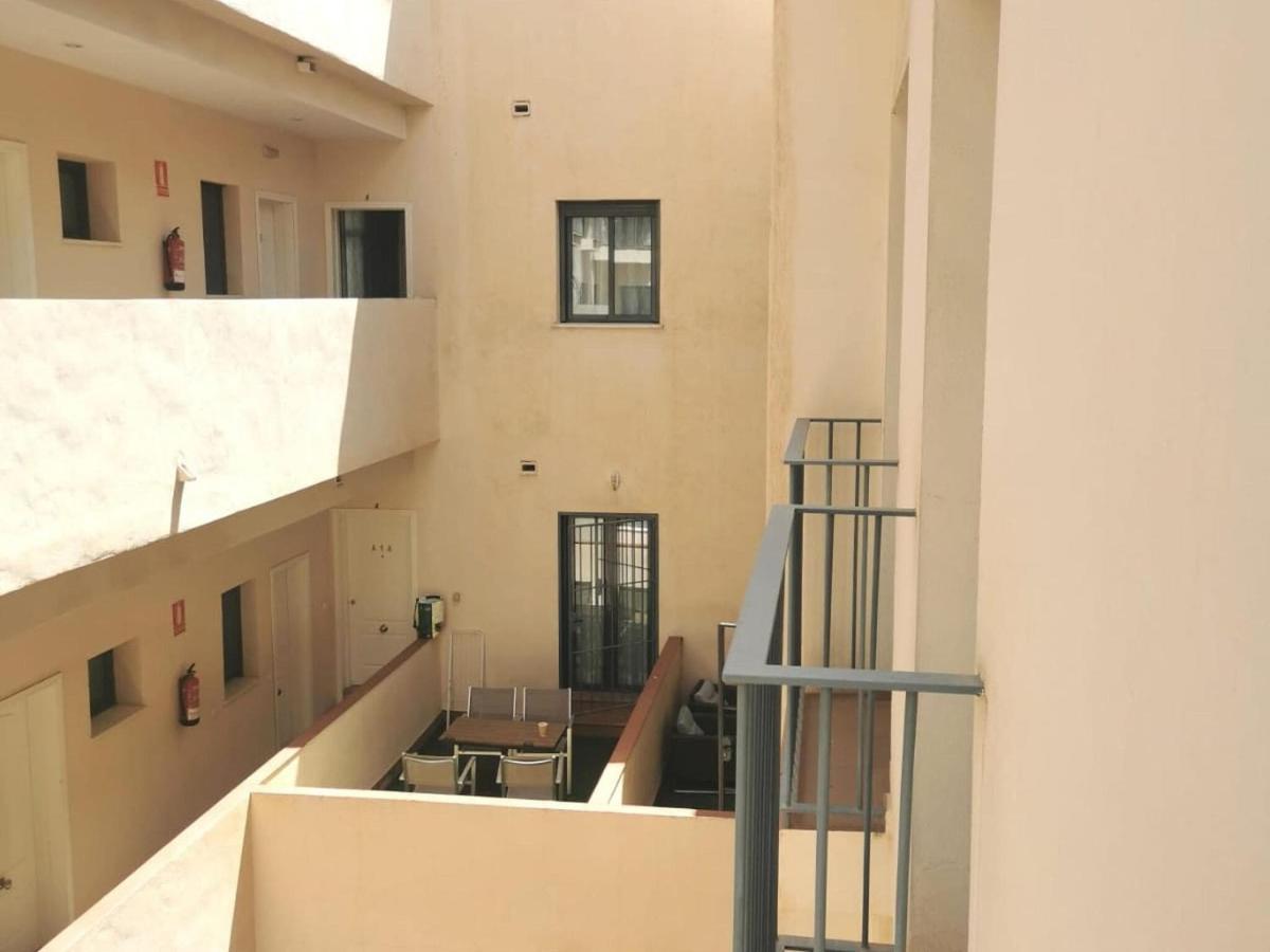 Snug Right In The Center Of M Laga Malaga