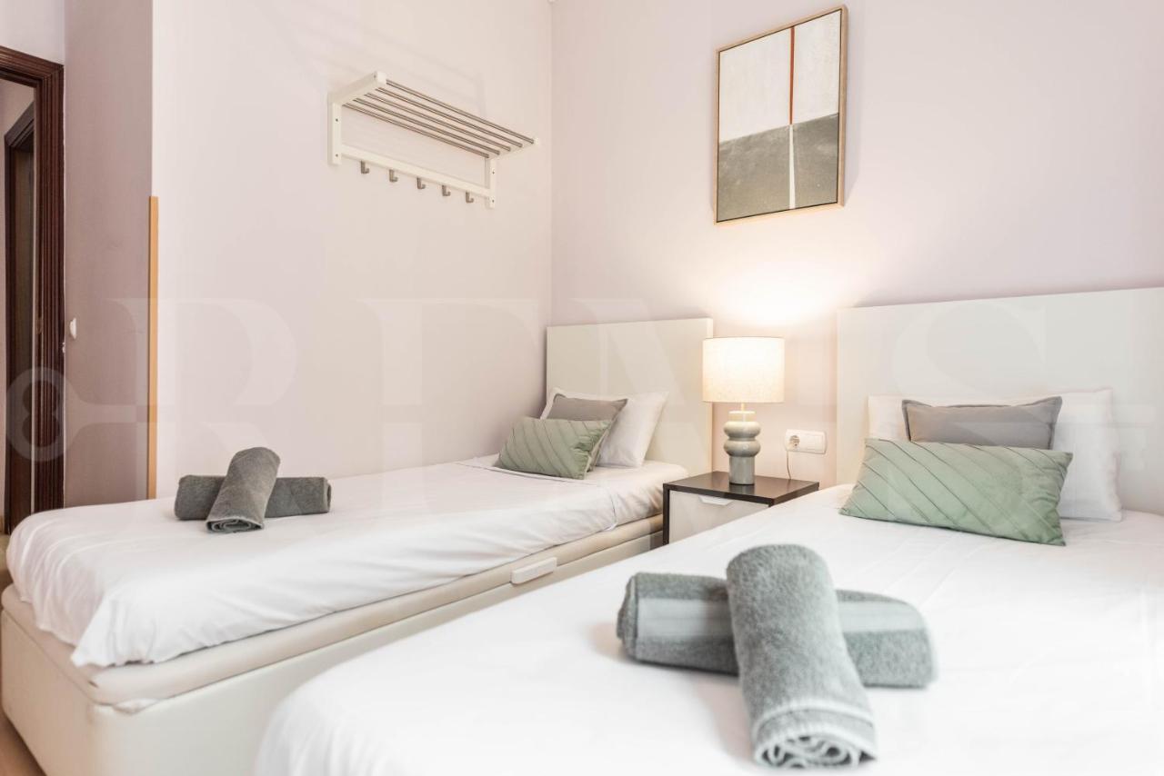 Apartamento Inviting In The Heart Of By Rems *