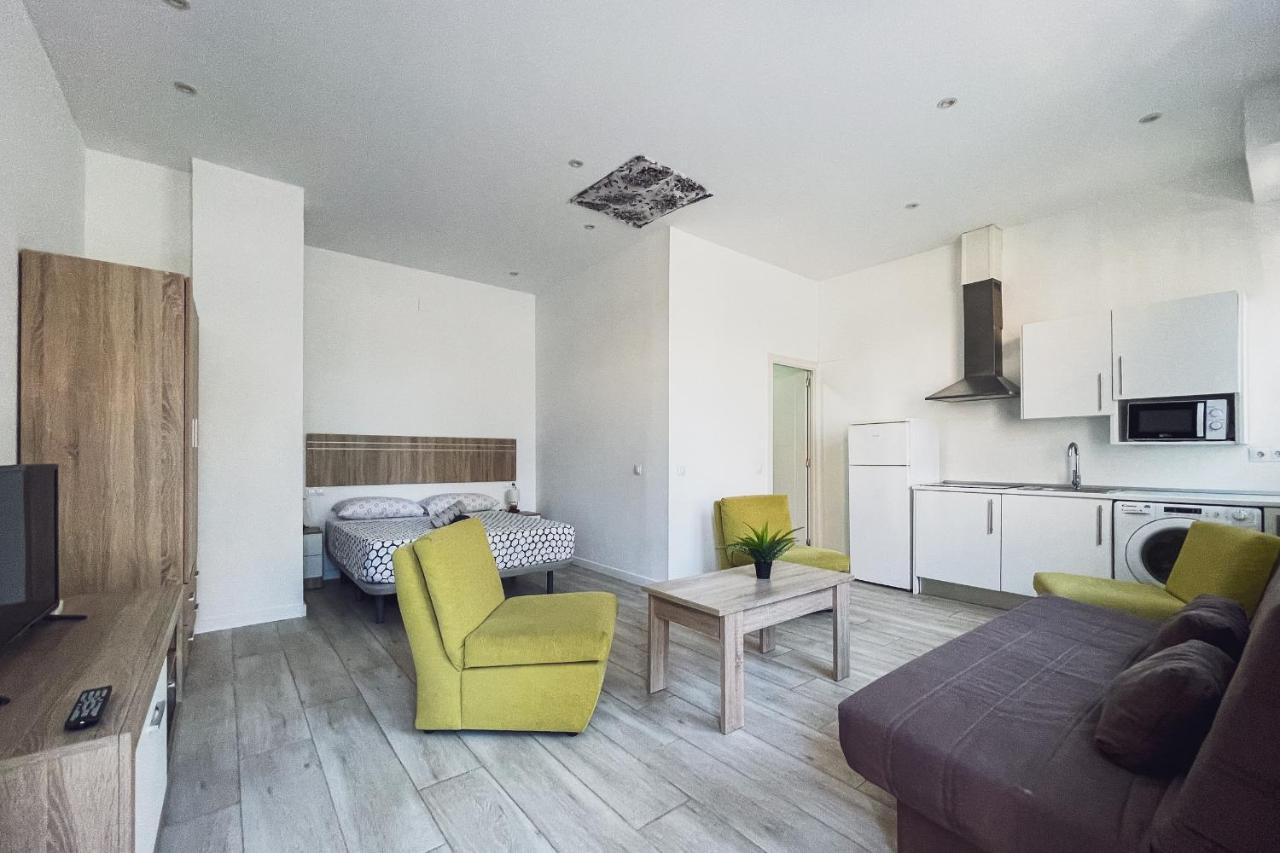 Velarde Center 3 Apartment Málaga