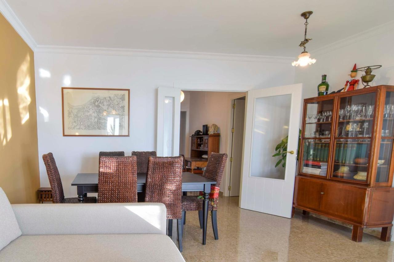 P&p Paseo Maritimo Pablo Ruiz Picasso Apartment Malaga