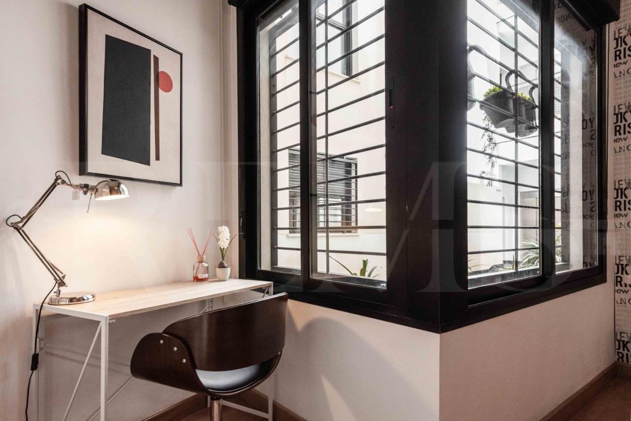 Apartment Elegant With Community Pool & Parking - Center *