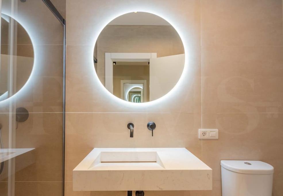 Contemporary Minimalist By Rems Apartment Malaga